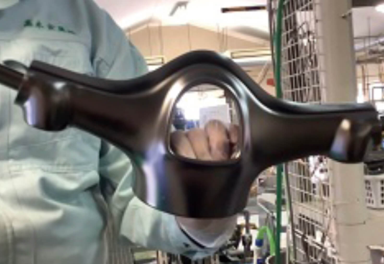 After / ハンドル