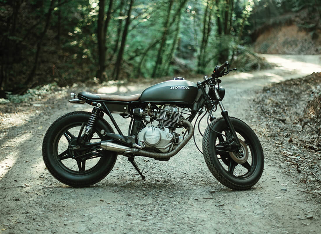 02 / 業界の方にご意見を伺ってみました！